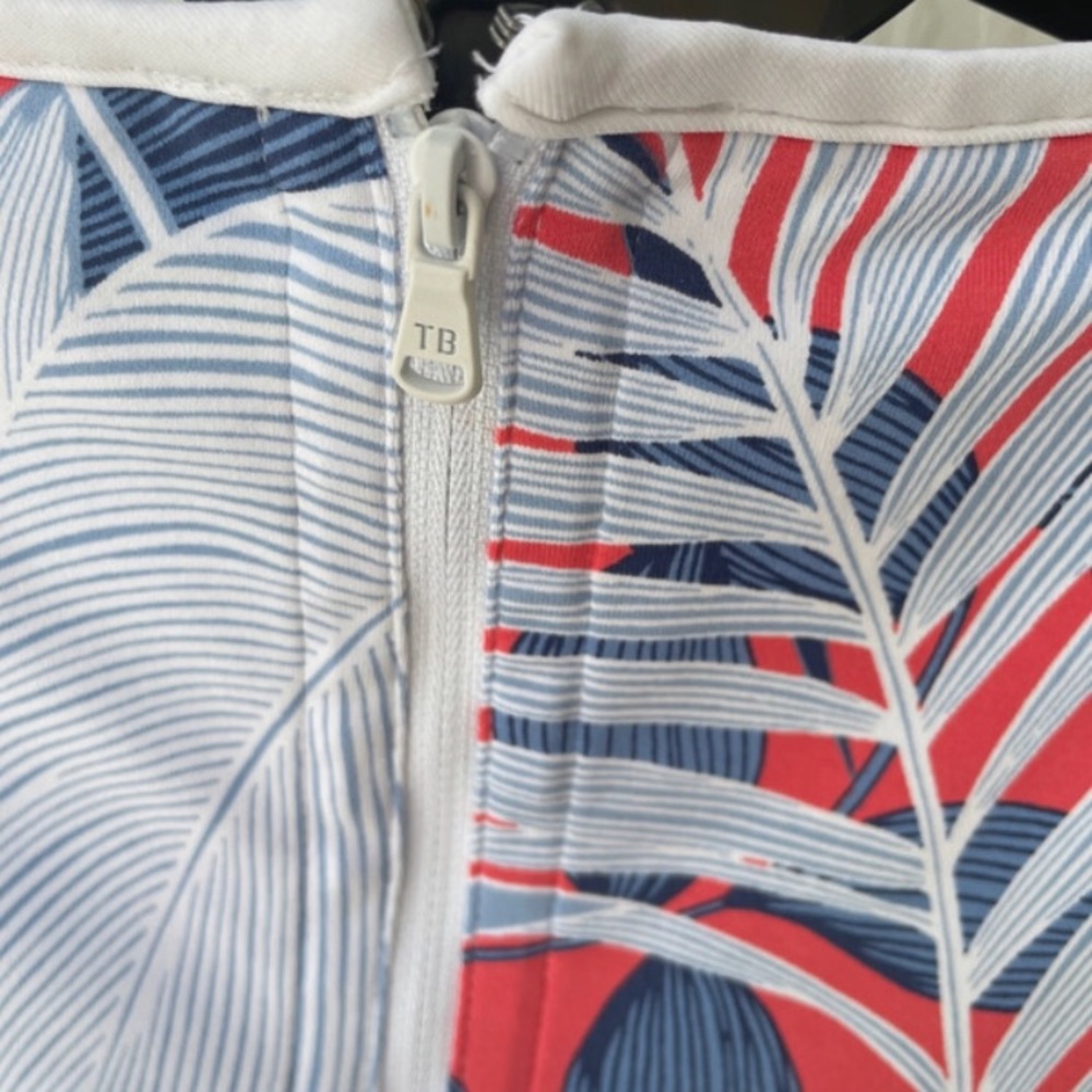 TOMMY BAHAMA Sleeveless Tropical Leaf Print Dress - Picture 3 of 7